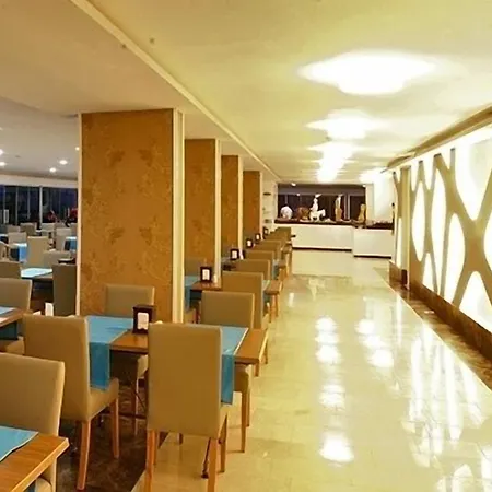 Grand Akca Ξενοδοχείο 4*