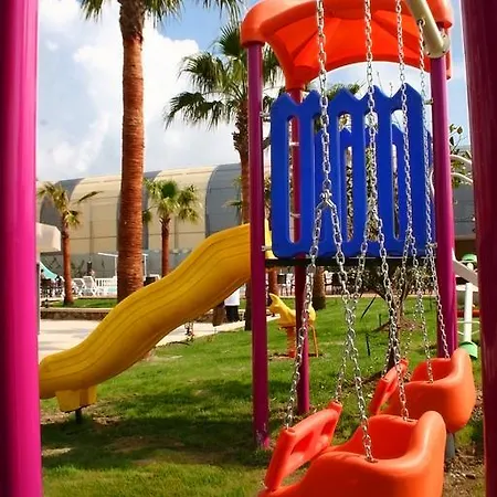 Hotell Grand Akca 4*