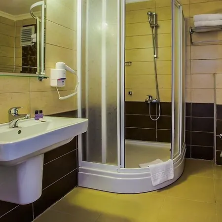 Hotell Grand Akca 4*