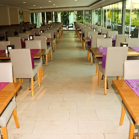 Grand Akca Hotell Gazipaşa