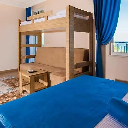 Grand Akca 4*