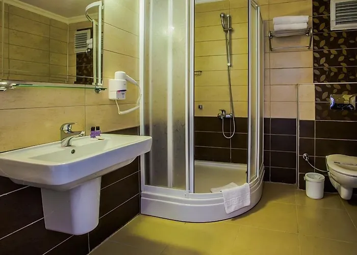 Отель Grand Akca 4*