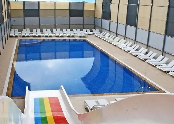 Отель Grand Akca 4*