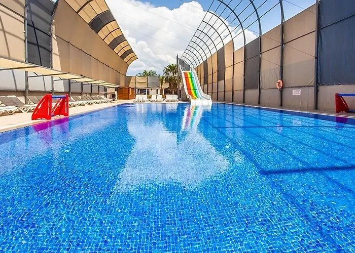 Grand Akca Отель