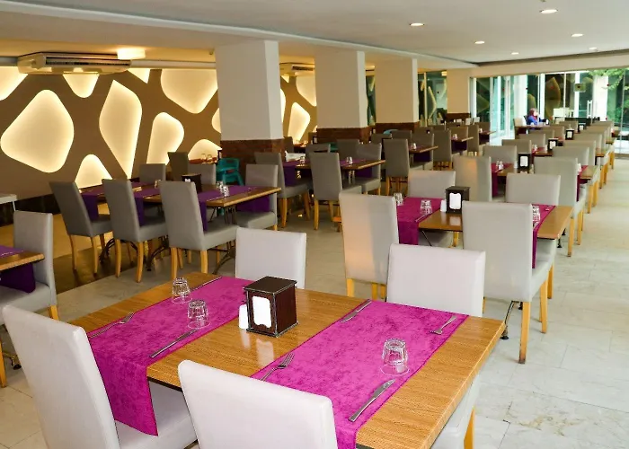 Grand Akca Отель Газипаша