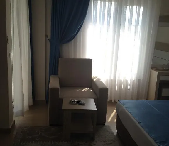 Отель Grand Akca