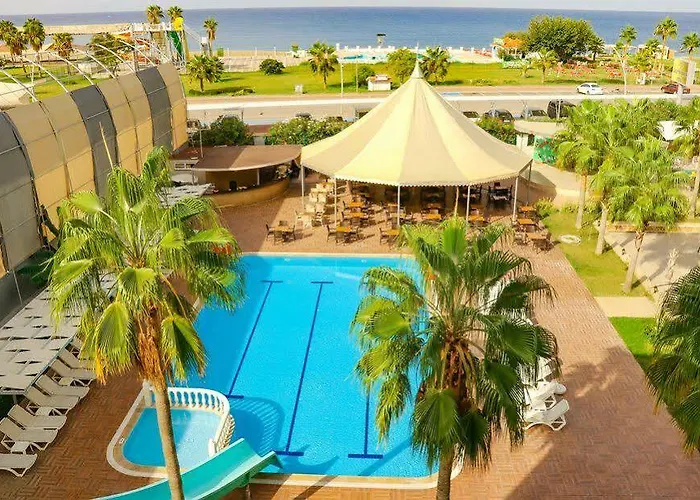 Отель Grand Akca Газипаша