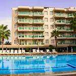 Hotel Grand Akca