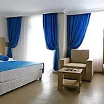 Grand Akca